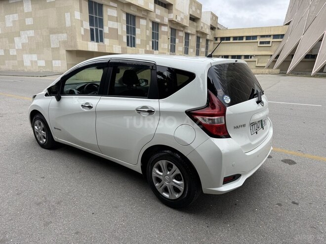 Nissan Note-11