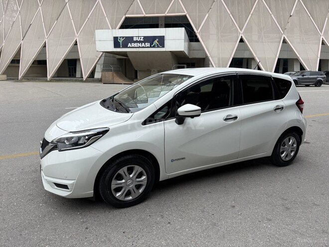 Nissan Note-6