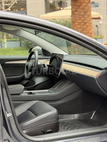 Tesla Model 3 2023, 24,000 km - 0.0 l - Bakı