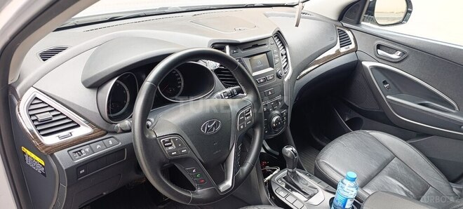 Hyundai Santa Fe-10