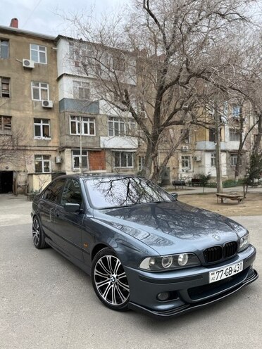 BMW 530 2001, 350,000 km - 3.0 l - Sumqayıt