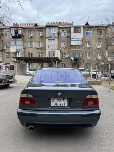 BMW 530 2001, 350,000 km - 3.0 l - Sumqayıt