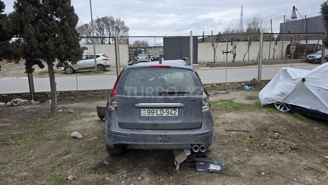 Hyundai i30 2010, 377,513 km - 1.6 л - Sumqayıt