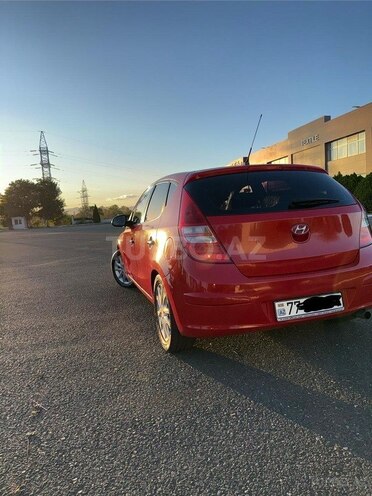 Hyundai i30 2007, 400,000 km - 1.4 л - Ağstafa