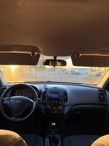 Hyundai i30 2007, 400,000 km - 1.4 л - Ağstafa
