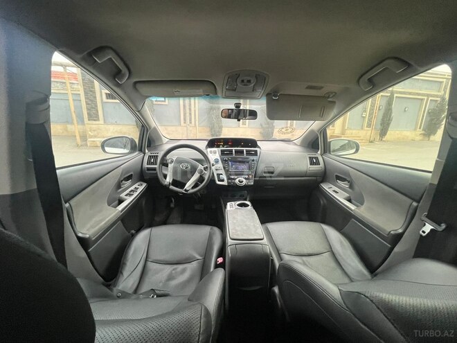 Toyota Prius V 2012, 466,710 km - 1.8 л - Bakı