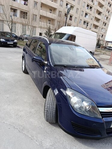 Opel Astra 2006, 200,000 km - 1.3 l - Bakı