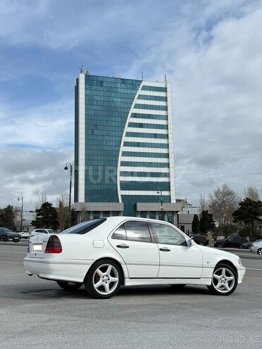 Mercedes C 180 1997, 403,000 km - 1.8 л - Bakı