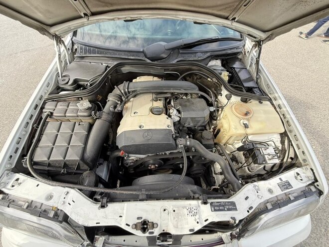 Mercedes C 180 1997, 403,000 km - 1.8 л - Bakı