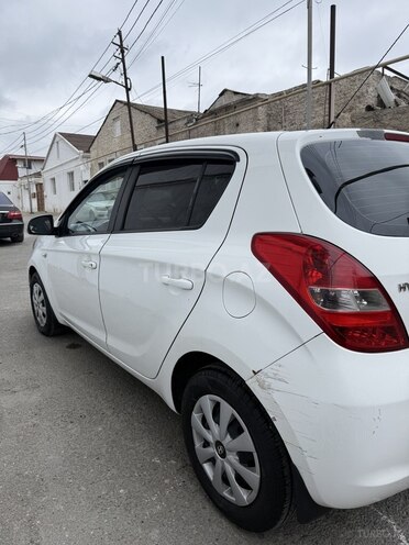 Hyundai i20 2010, 243,808 km - 1.4 l - Bakı