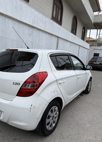 Hyundai i20 2010, 243,808 km - 1.4 l - Bakı