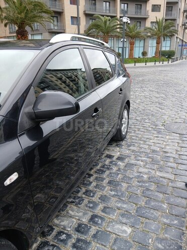 Kia  2008, 250,000 km - 1.6 l - Bakı