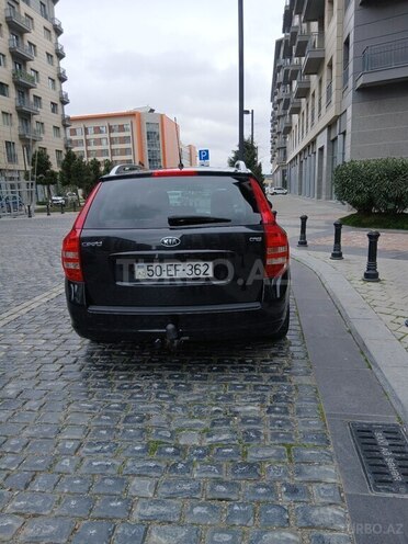 Kia  2008, 250,000 km - 1.6 l - Bakı