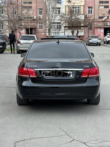 Mercedes E 250 2013, 398,470 km - 2.1 л - Xırdalan