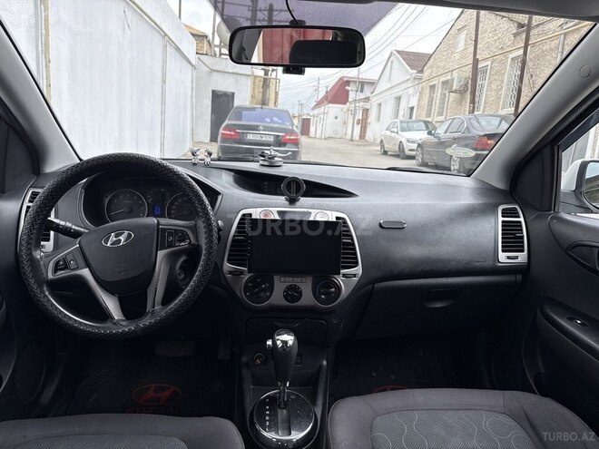 Hyundai i20 2010, 243,808 km - 1.4 l - Bakı