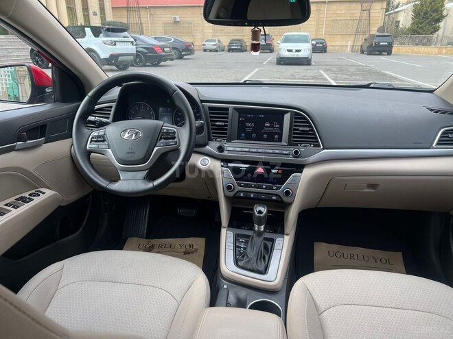 Hyundai Elantra 2016, 137,500 km - 2.0 l - Bakı