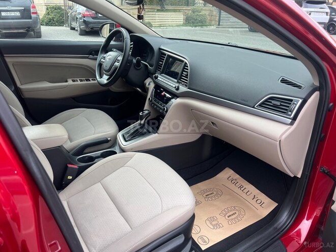 Hyundai Elantra 2016, 137,500 km - 2.0 l - Bakı