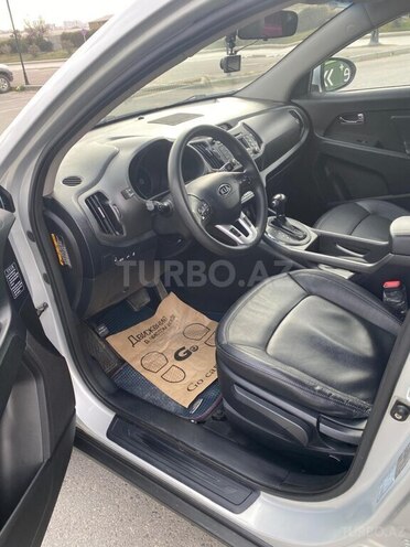 Kia Sportage 2012, 172,120 km - 2.0 l - Bakı