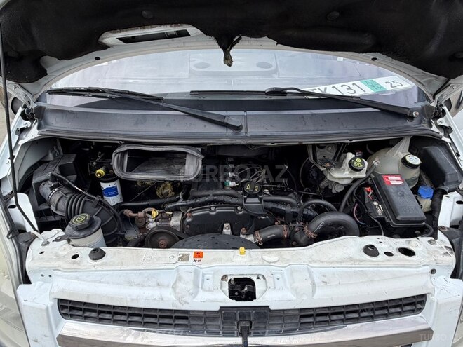 Ford Transit-9