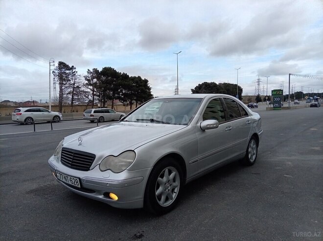 Mercedes C 240 2000, 290,000 km - 2.6 л - Xırdalan