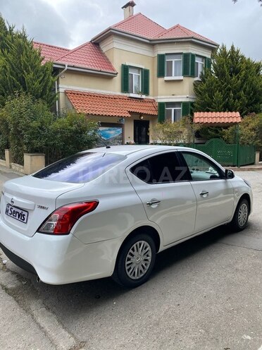 Nissan Sunny 2015, 168,000 km - 1.5 l - Bakı