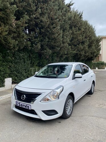 Nissan Sunny 2015, 168,000 km - 1.5 l - Bakı