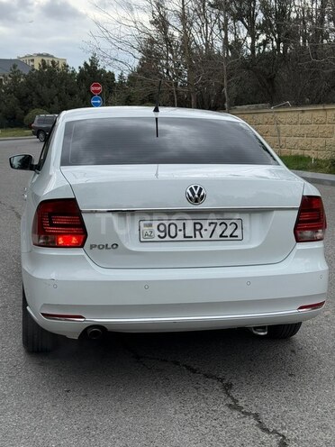 Volkswagen Polo 2018, 101,000 km - 1.6 л - Bakı