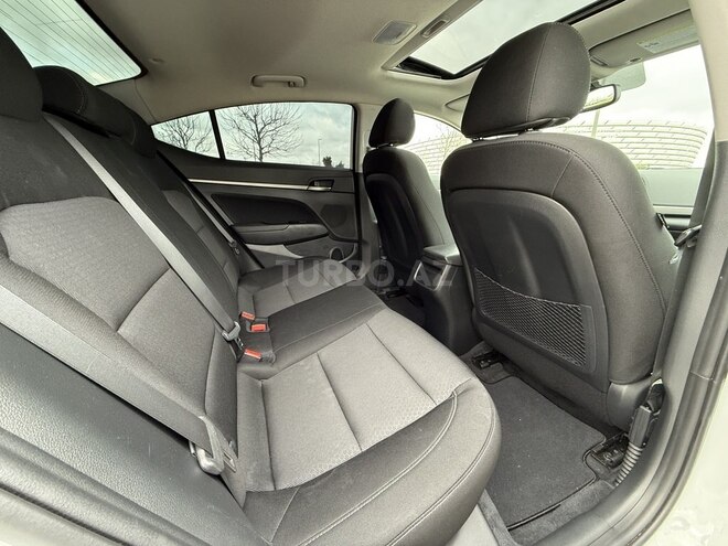 Hyundai Elantra 2018, 65,598 km - 2.0 l - Bakı