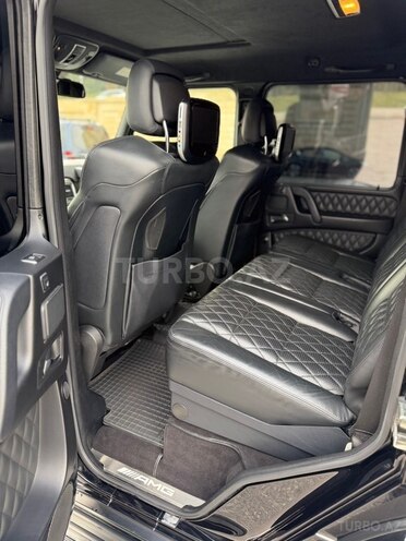 Mercedes G 63 AMG-12