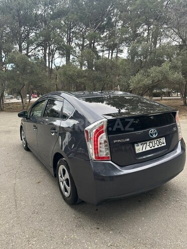 Toyota Prius 2013, 428,000 km - 1.8 l - Sumqayıt