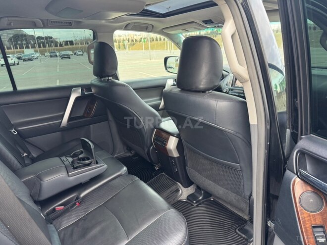 Toyota Land Cruiser Prado 2011, 279,000 km - 4.0 l - Bakı