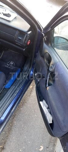 Opel Vectra-3