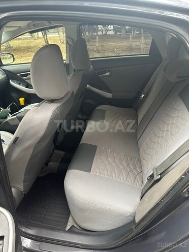 Toyota Prius 2013, 428,000 km - 1.8 l - Sumqayıt