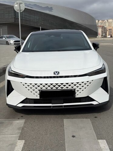 Changan  2025, 9,998 km - 1.5 l - Bakı