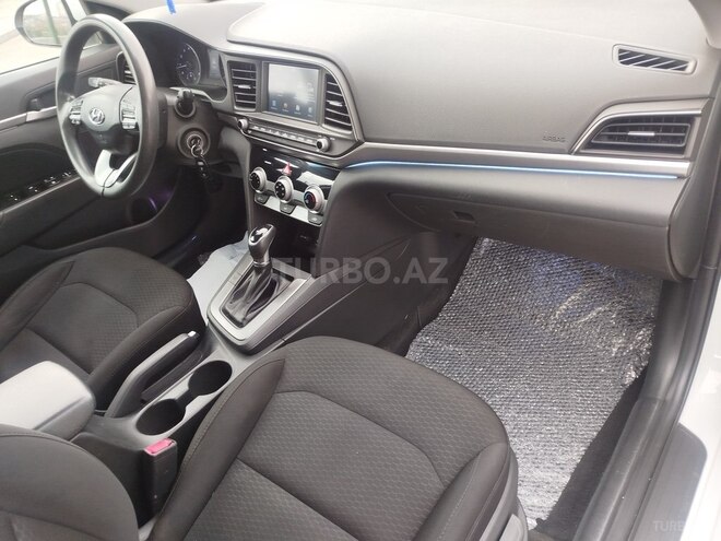 Hyundai Elantra 2019, 78,000 km - 2.0 л - Bakı