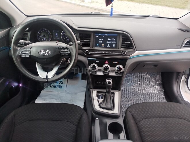 Hyundai Elantra 2019, 78,000 km - 2.0 л - Bakı