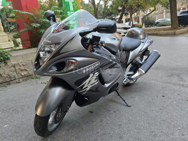 Suzuki GSX 1300 R Hayabusa 2010, 5,100 km - 1.3 л - Bakı