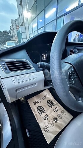 Hyundai Sonata-7