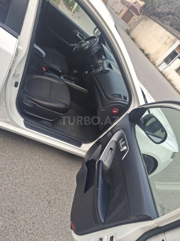 Kia Cerato 2009, 225,968 km - 2.0 l - Bakı