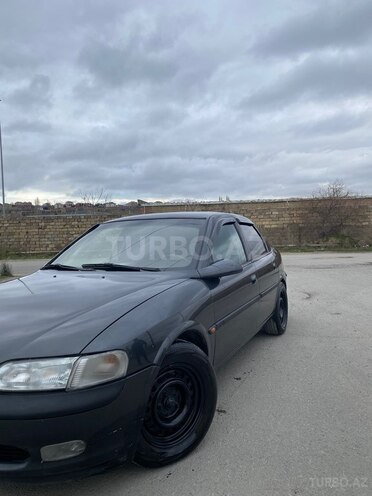 Opel Vectra 1997, 250,000 km - 2.0 л - Bakı