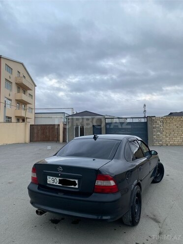Opel Vectra 1997, 250,000 km - 2.0 л - Bakı