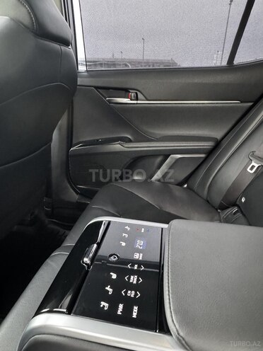 Toyota Camry 2019, 136,000 km - 2.5 l - Bakı