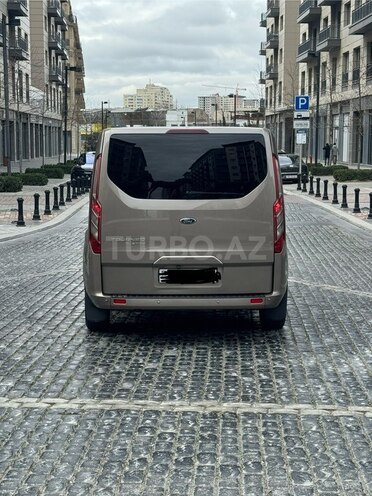 Ford Tourneo Custom 2019, 221,100 km - 2.2 l - Bakı