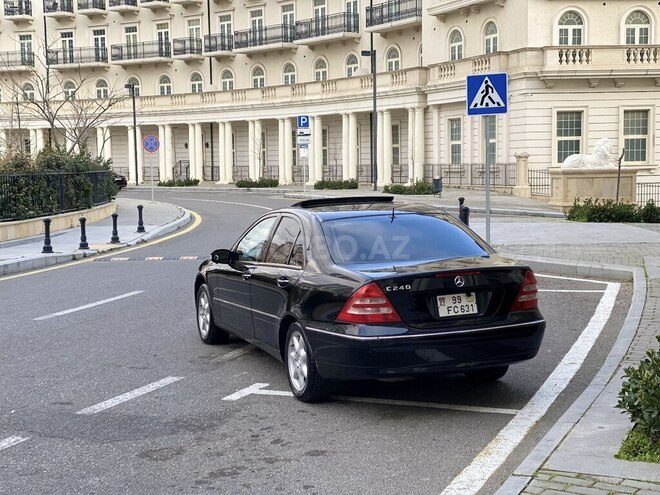 Mercedes C 240 2002, 274,178 km - 2.6 l - Bakı