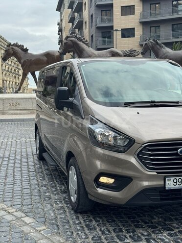 Ford Tourneo Custom 2019, 221,100 km - 2.2 l - Bakı