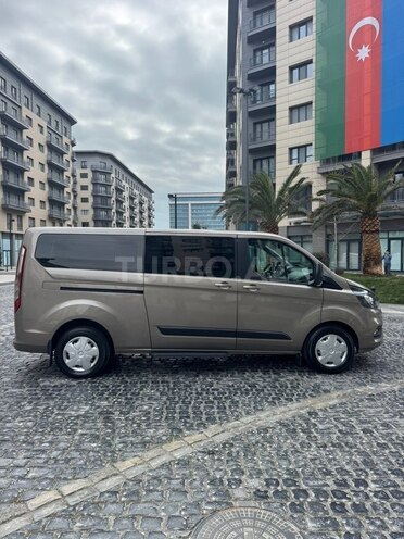 Ford Tourneo Custom 2019, 221,100 km - 2.2 l - Bakı
