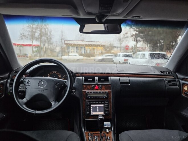 Mercedes E 240 2000, 263,000 km - 2.4 l - Ağcabədi