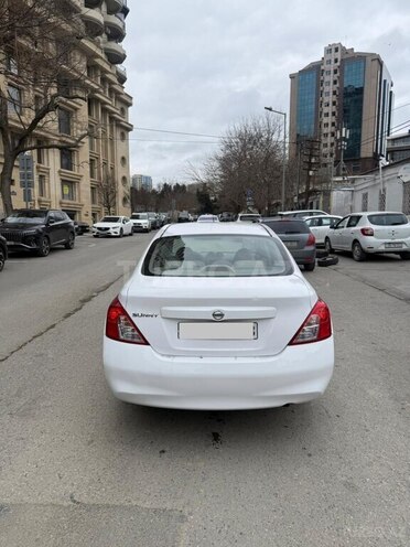 Nissan Sunny 2013, 197,123 km - 1.5 l - Bakı
