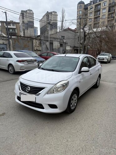 Nissan Sunny 2013, 197,123 km - 1.5 l - Bakı