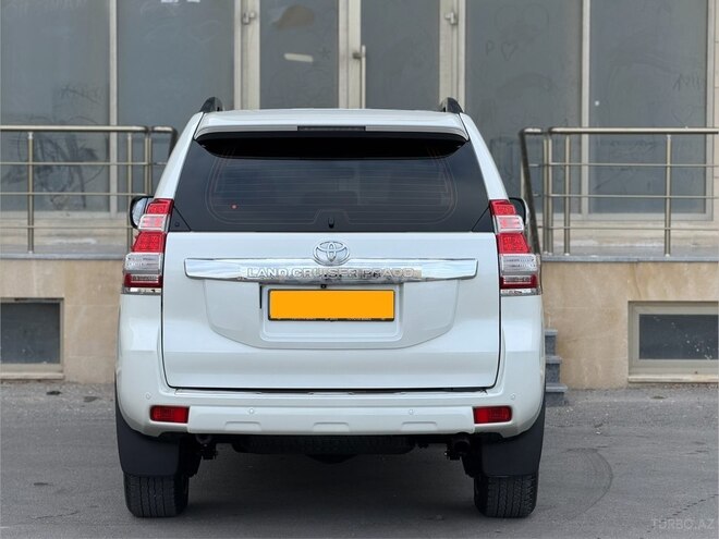 Toyota Land Cruiser Prado 2016, 88,000 km - 2.7 l - Bakı